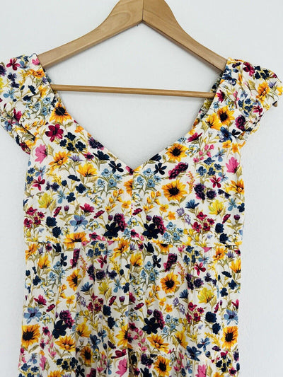 OLD NAVY Tiered Wildflower Floral Fit & Flare Dress Sz XS Open Back Bow Boho