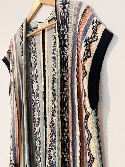 PINK ROSE Southwestern Cardigan Knit Sz L Sleeveless Pockets Open Front Aztec