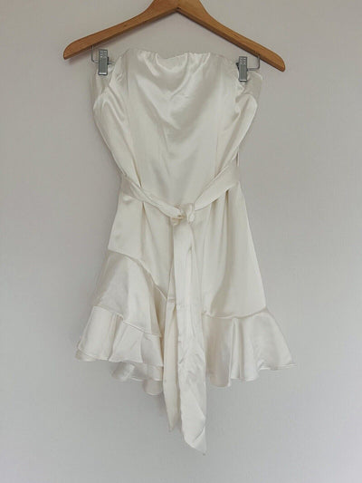 Saints + Secrets NWT White Satin Ruffle Halter Dress Sz L Tie Dance Prom Formal