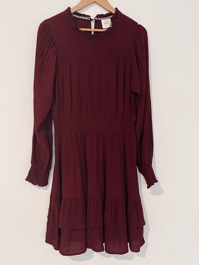 KNOX ROSE Burgundy Long Sleeve Dress Sz M Ruffle Tiered Boho Knee Smock Wrist