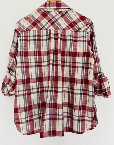 SAVANNA JANE Red Plaid Button Down Shirt Sz M Embroidered Roll Tab Sleeve Boho