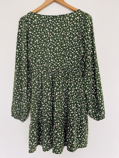 LIBERTY LOVE Green Smocked Dress Sz L Tiered Ditsy Flowers Balloon Sleeves Boho
