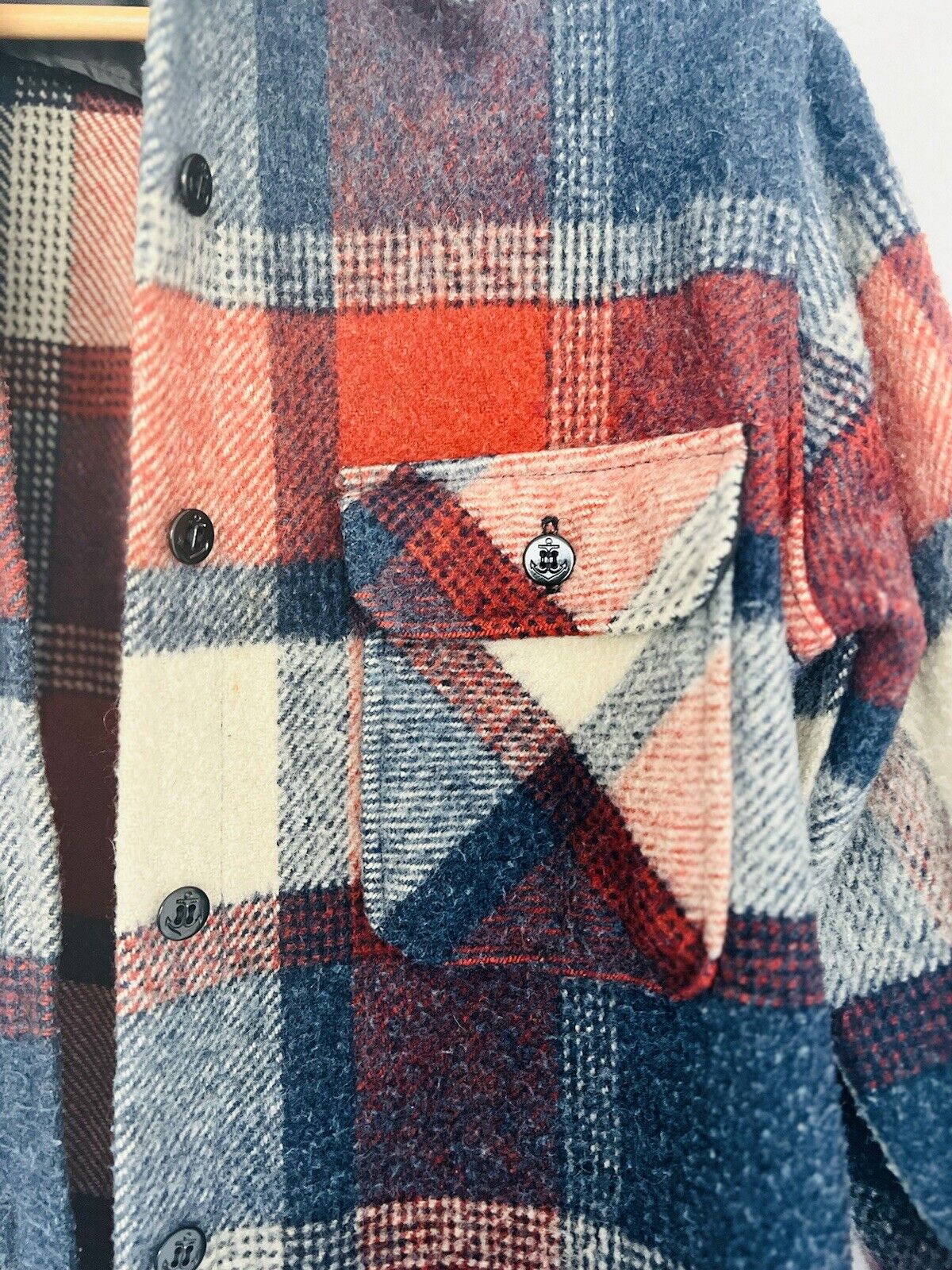 GAP Vintage Plaid Heavy Woven Button Down Shirt Jacket Red Blue Classic 80s