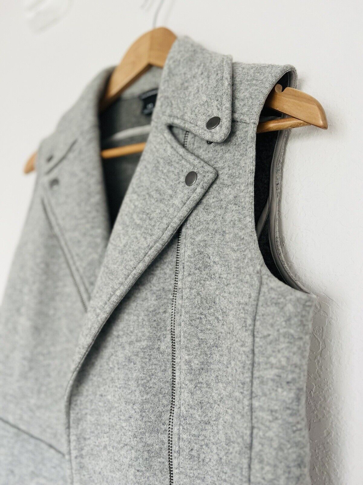 CLUB MONACO Wool Moto Vest Womens S Gray Cropped Biker Asymmetric