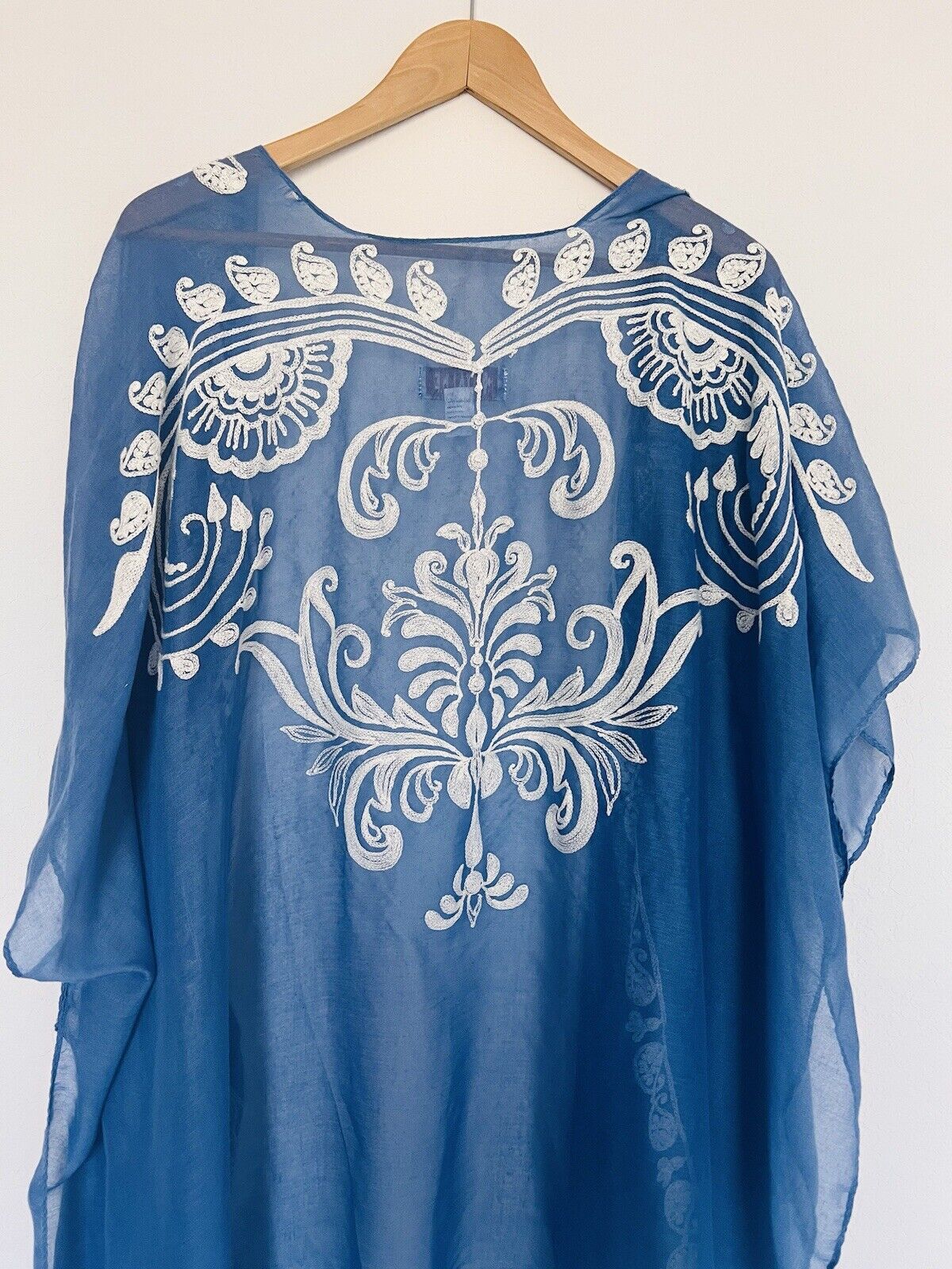 SHYANNE Women Cardigan Open Blue White Embroidered Lightweight Western