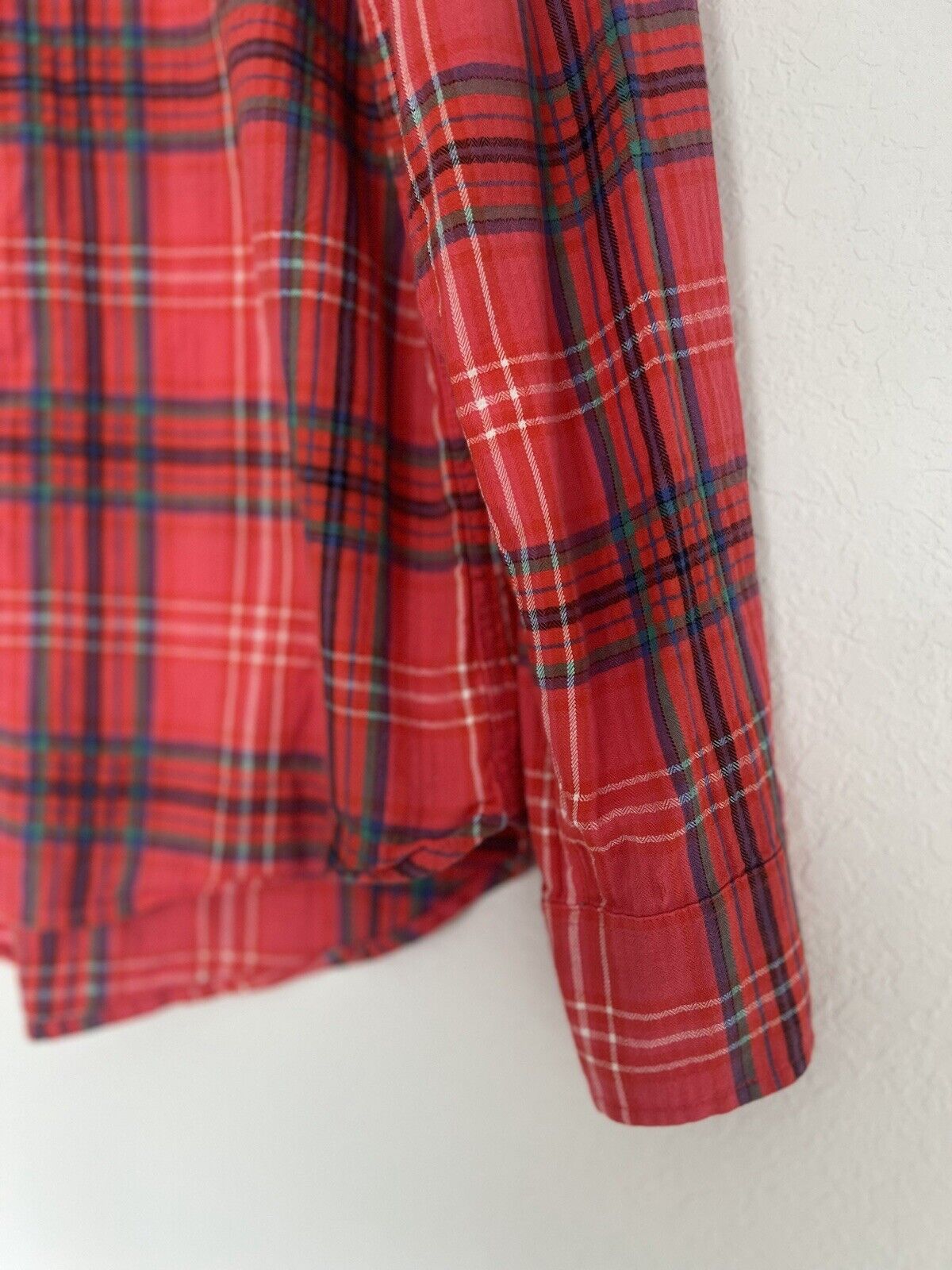 J CREW Women's Red Plaid Shirt Sz 8 Botton Down Collared Long Sleeve Top Boho