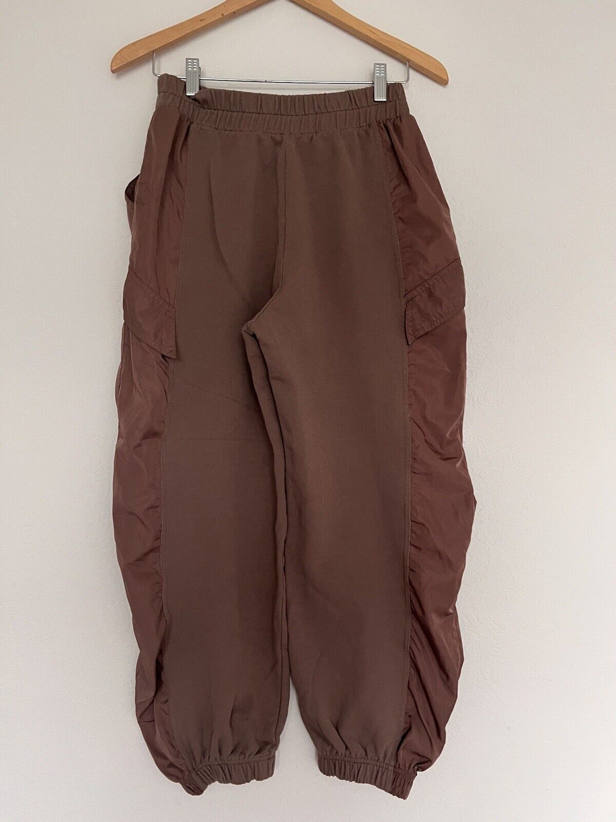 ZARA Womens Elastic Waist Cargo Pants Sz L Brown Parachute Oversized Relaxed Fit
