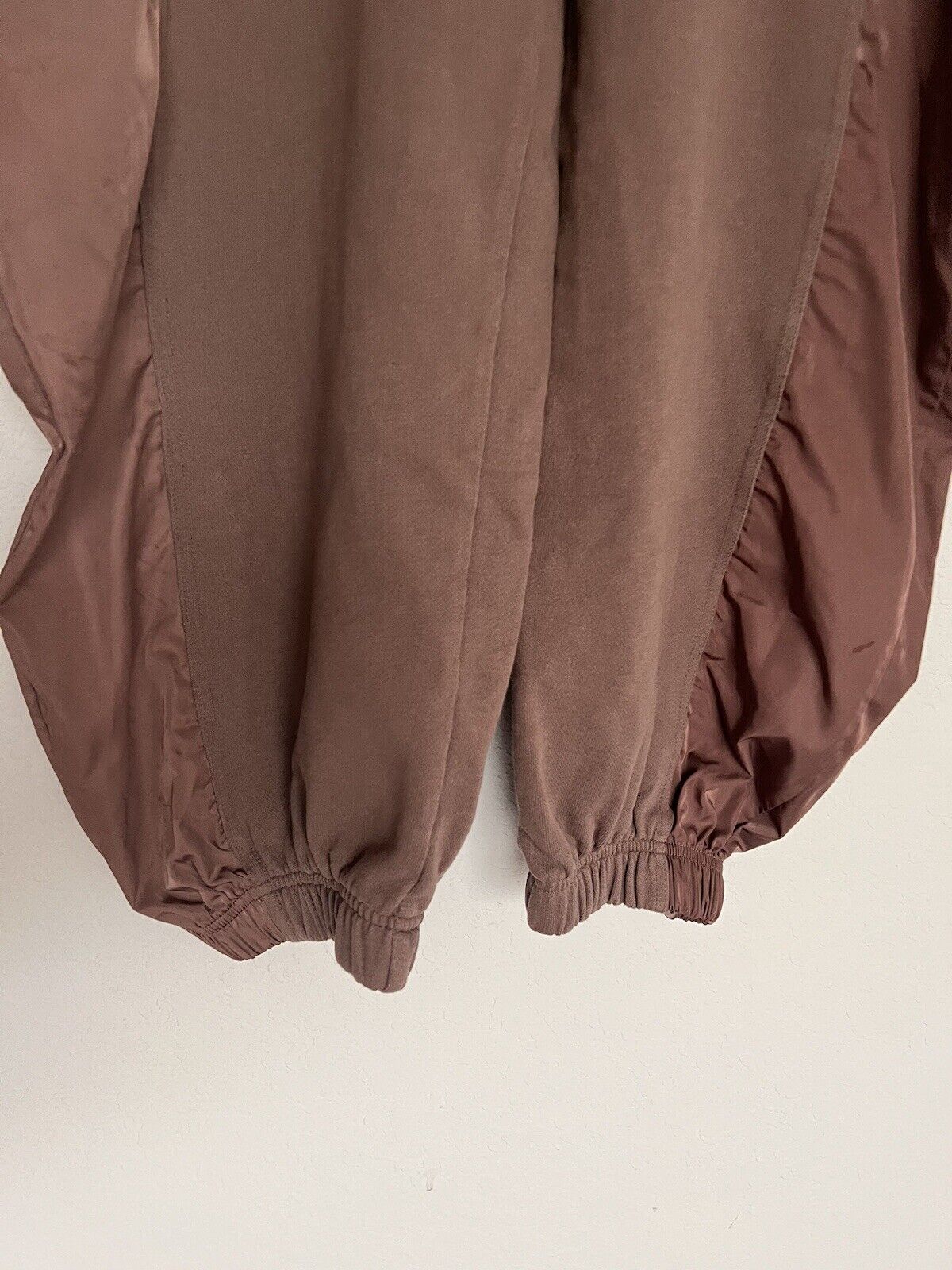 ZARA Womens Elastic Waist Cargo Pants Sz L Brown Parachute Oversized Relaxed Fit