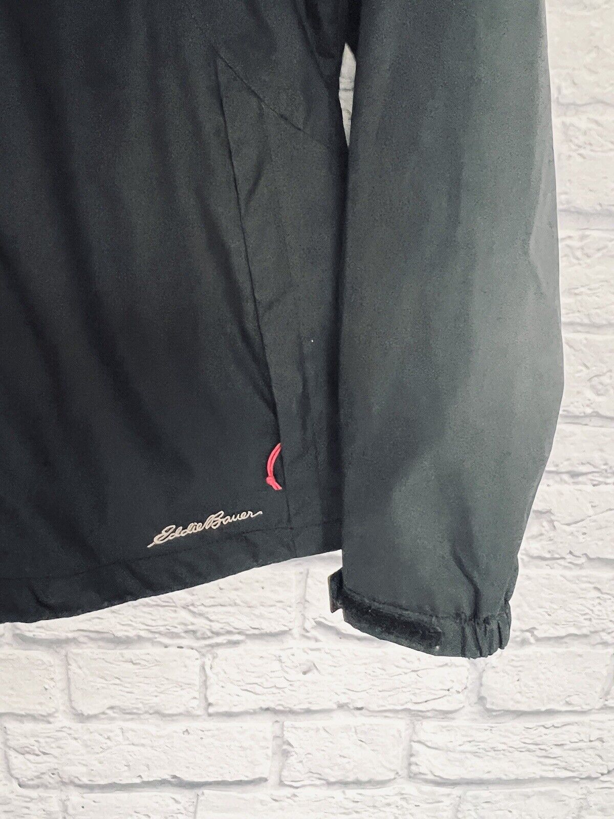 EDDIE BAUER Womens Full Zip Black Jacket With Pink Zipper Sz S Wind/Rain Coat