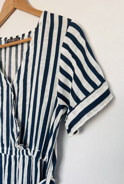Faux Wrap Midi Dress Sz L Striped Blue/White Waist Tie Pockets 100% Rayon Woven