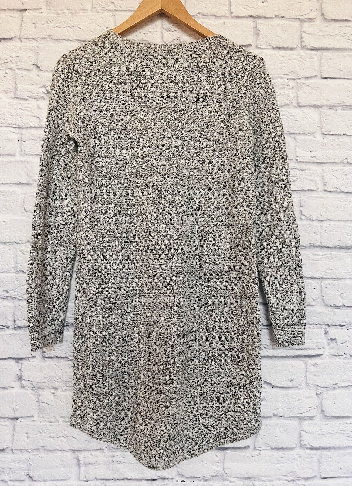 LOFT Womens Sweater Dress Sz M Black & White Heavy Knit Warm Trending Style