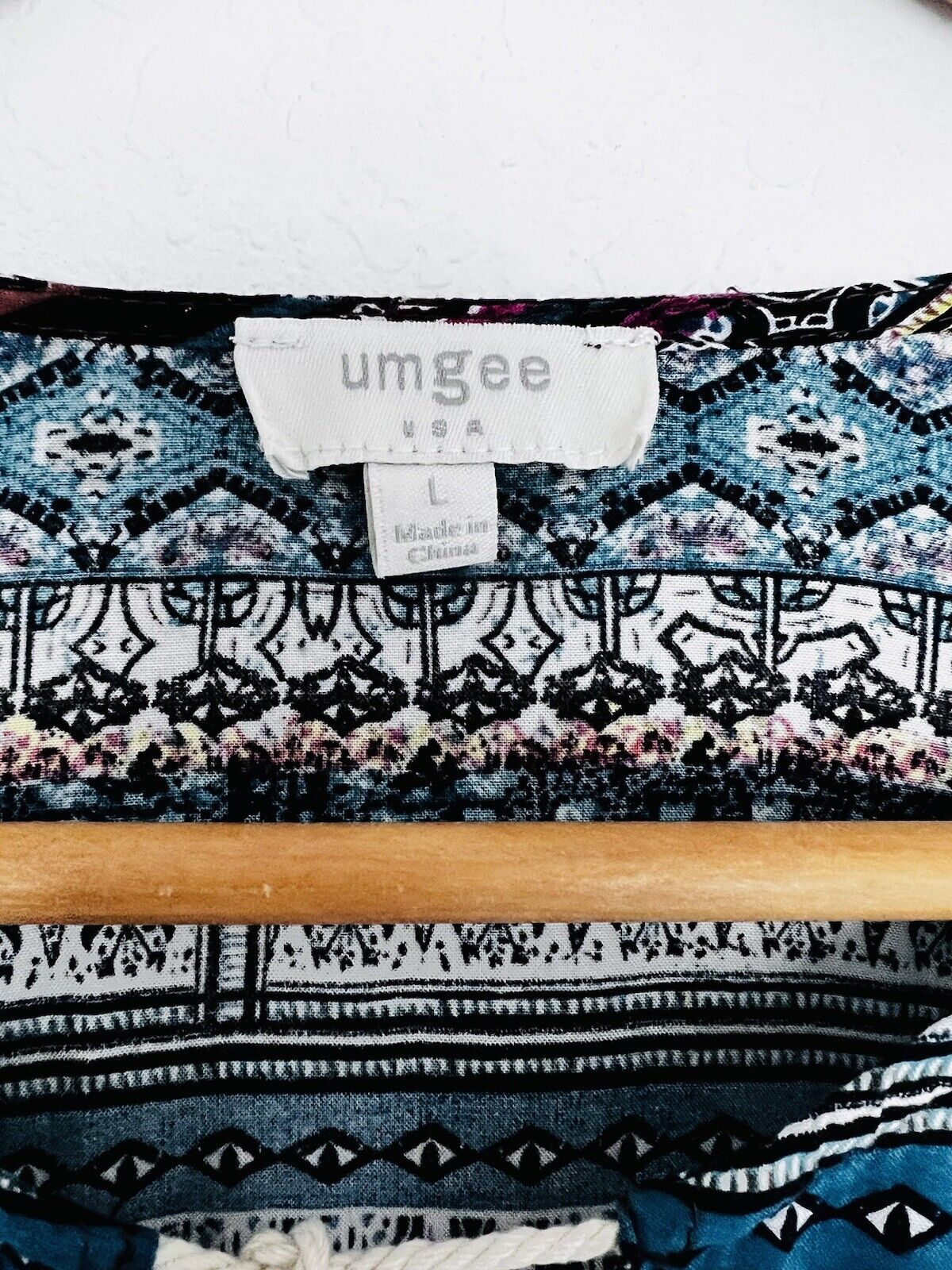 UMGEE Cream Floral Babydoll Dress Sz L Tassel Balloon Sleeves Crochet Tunic Boho