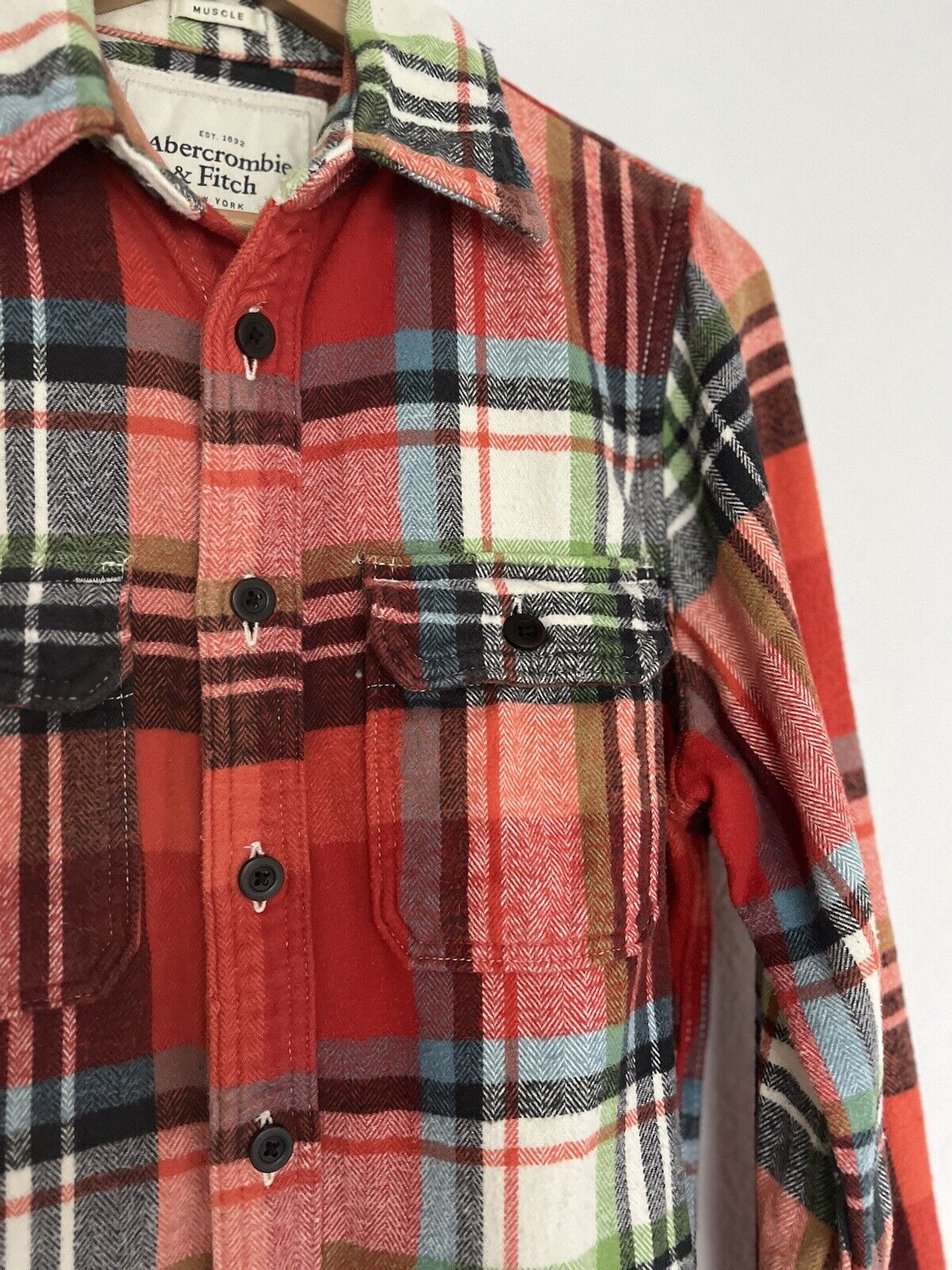 HOLLISTER Red Plaid Heavy Flannel Shirt Sz S Long Sleeve Botton Down Outdoors