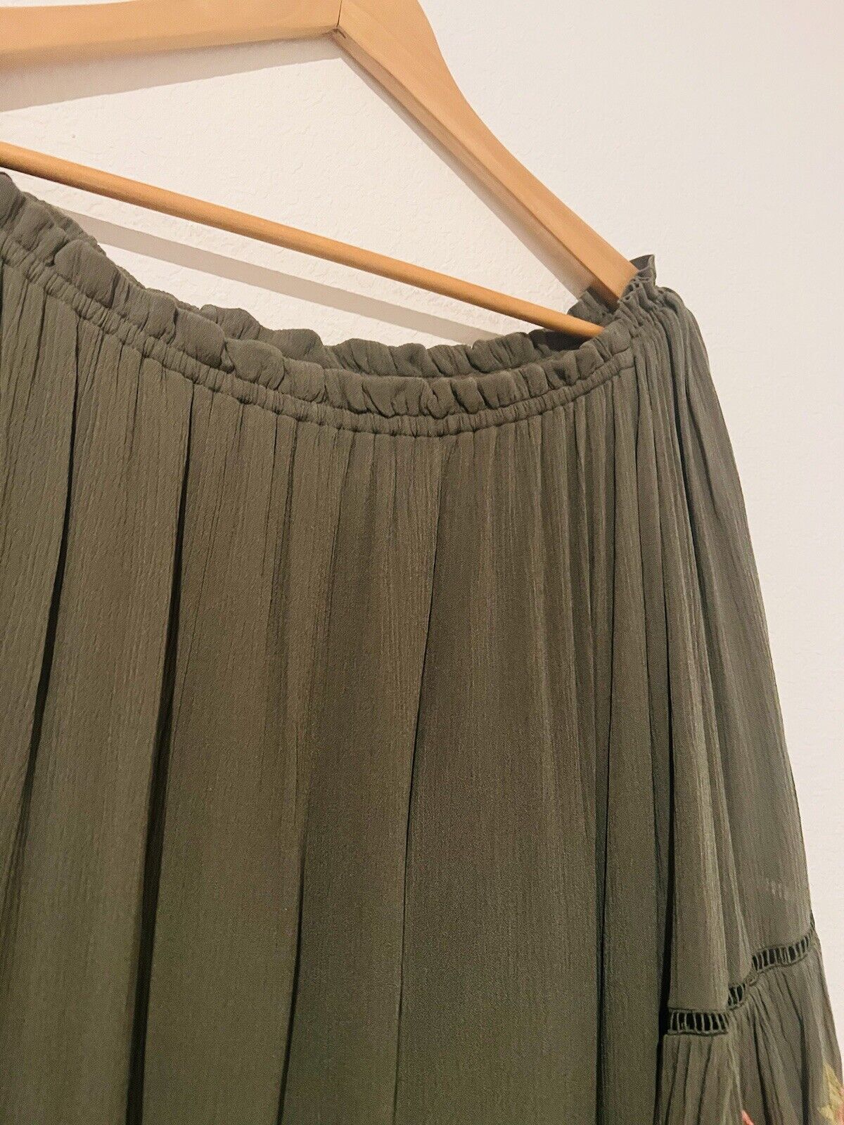 KNOX ROSE Olive Off The Shoulder Dress Sz L Embroidered 3/4 Bell Sleeve Boho