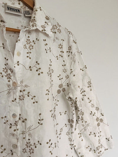CHICO’S Design 100% Linen Button Up Shirt Sz M Embroidered Floral 3/4 Sleeve