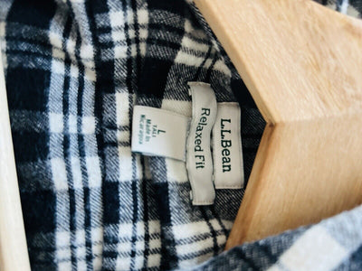 L.L. BEAN Womens Plaid Black Jacket Sz L Zip Up Cotton Hooded Flannel