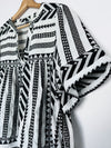OLD NAVY Aztec Woven Top Sz XL Flutter Sleeves Blouse Southwestern Boho