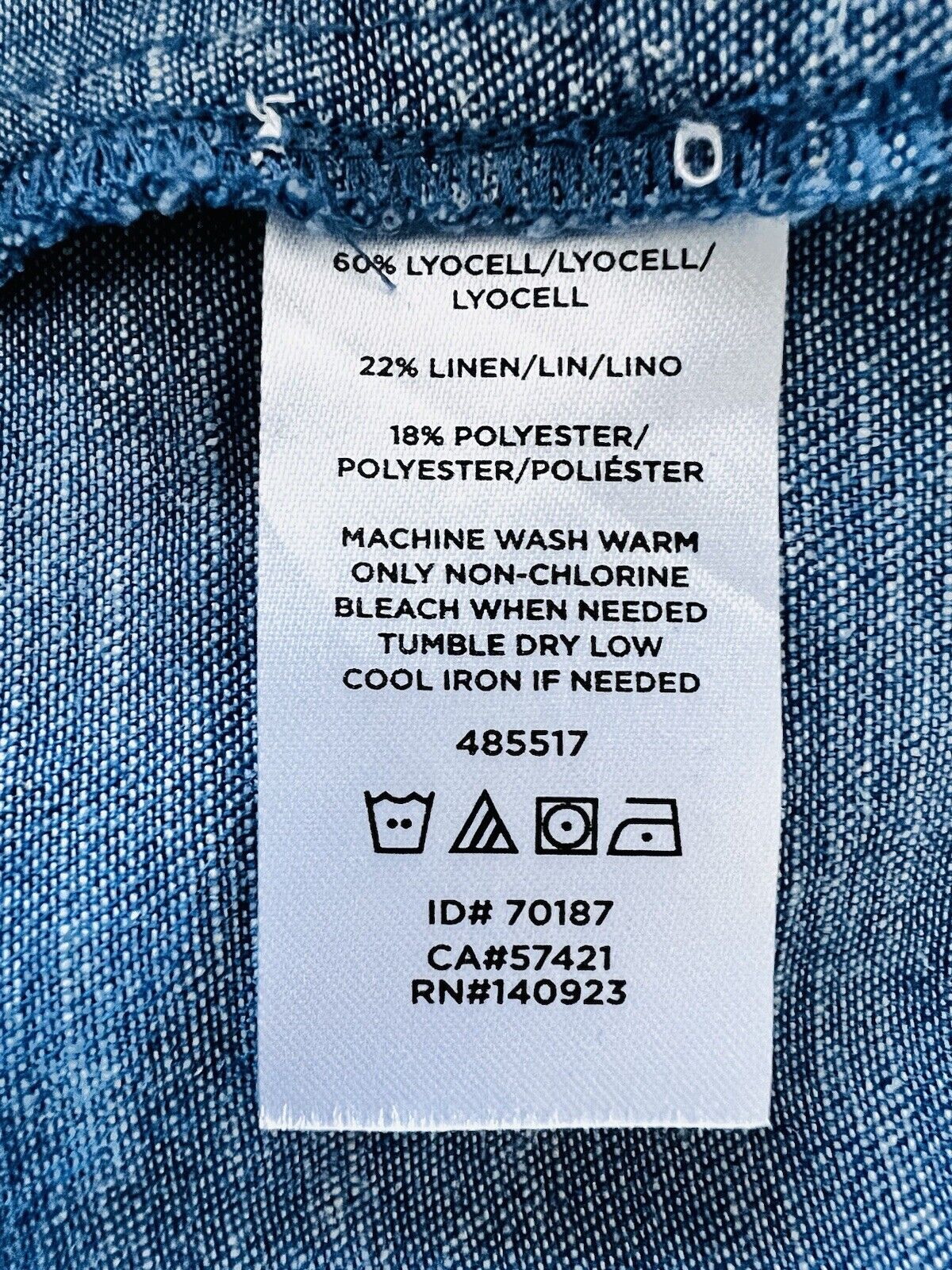 LOFT Chambray Linen Blend Blouse Sz M Button Back Peplum Top Long Sleeve Boho