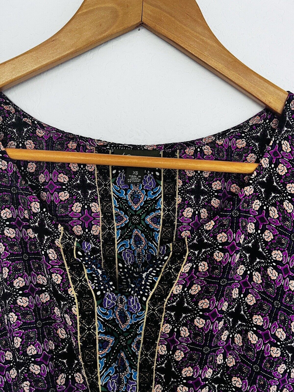 ANTHROPOLOGIE Fei 100% Silk Tunic Top Sz XS Dolman Geometric V-Neck Blouse
