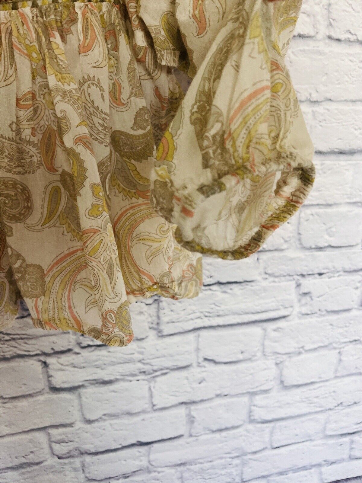 WORLD MARKET Paisley Top Sz S/M Embroidered Pastel Lightweight Boho Peasant