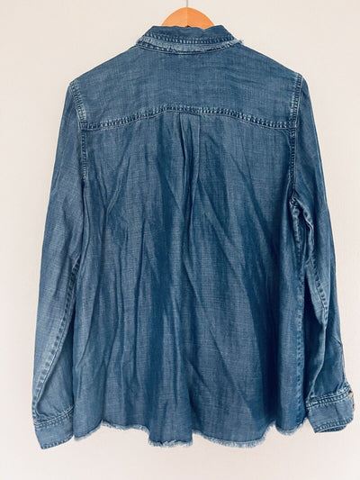 CHICO’S Womens Blue Denim Top Sz 14 Button-Up Long Sleeve Shirt Fringe Trim Boho