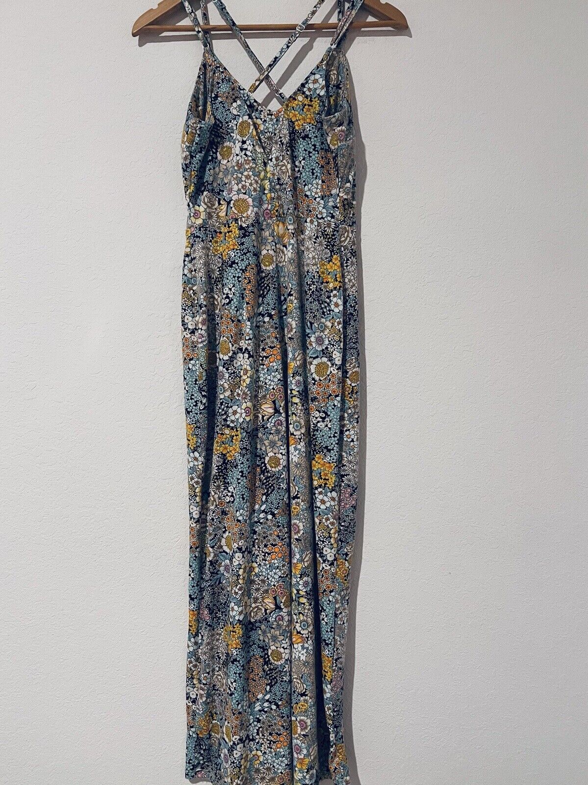 WILD FABLE Floral Daisy Jumpsuit Jumper Sz S Wide Leg Romper Boho Hippie