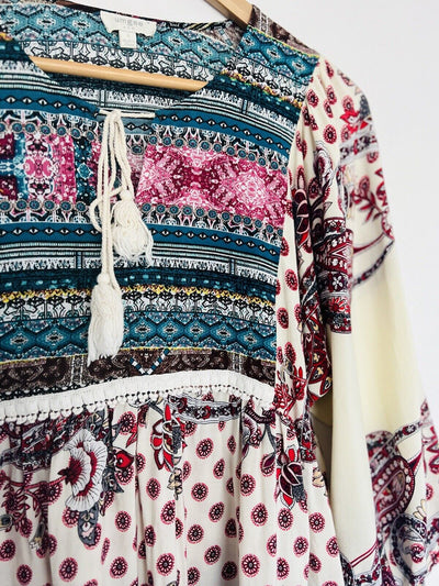 UMGEE Cream Floral Babydoll Dress Sz L Tassel Balloon Sleeves Crochet Tunic Boho