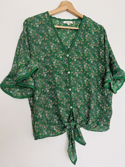MAX STUDIO Floral Pattern Blouse Sz S V-Neck Button Tie Ruffle Crop Sleeve Boho