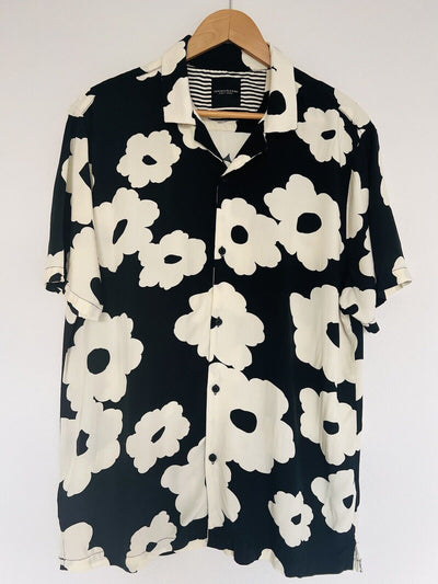 DENIM & FLOWER Ricky Singh Button Down Shirt Sz XL Viscose Floral Short Sleeve