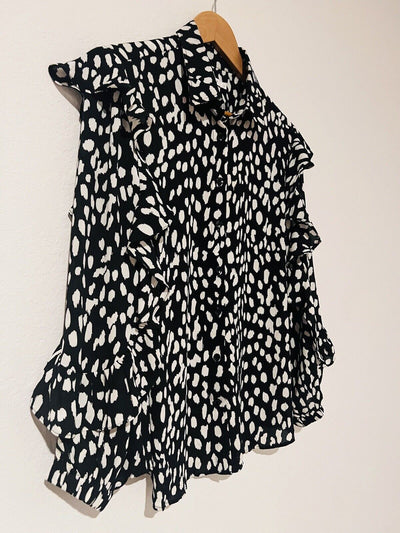 Chicos Ruffle Dot Print Top Sz M Button Up Blouse Black/White Office Career