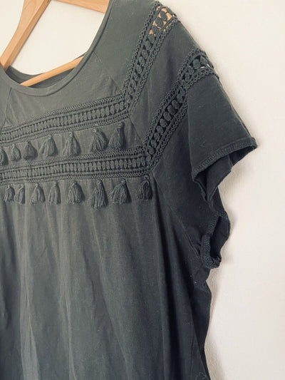 LOFT Tassel Accent Black Top Sz XL Short Sleeve Pullover Blouse Southwestern