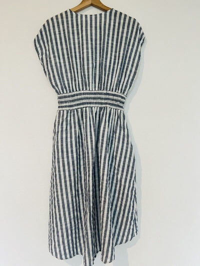 MAX STUDIO Blue Striped Midi Dress Sz M Smocked Waist Tie Pockets Hi-Low Boho
