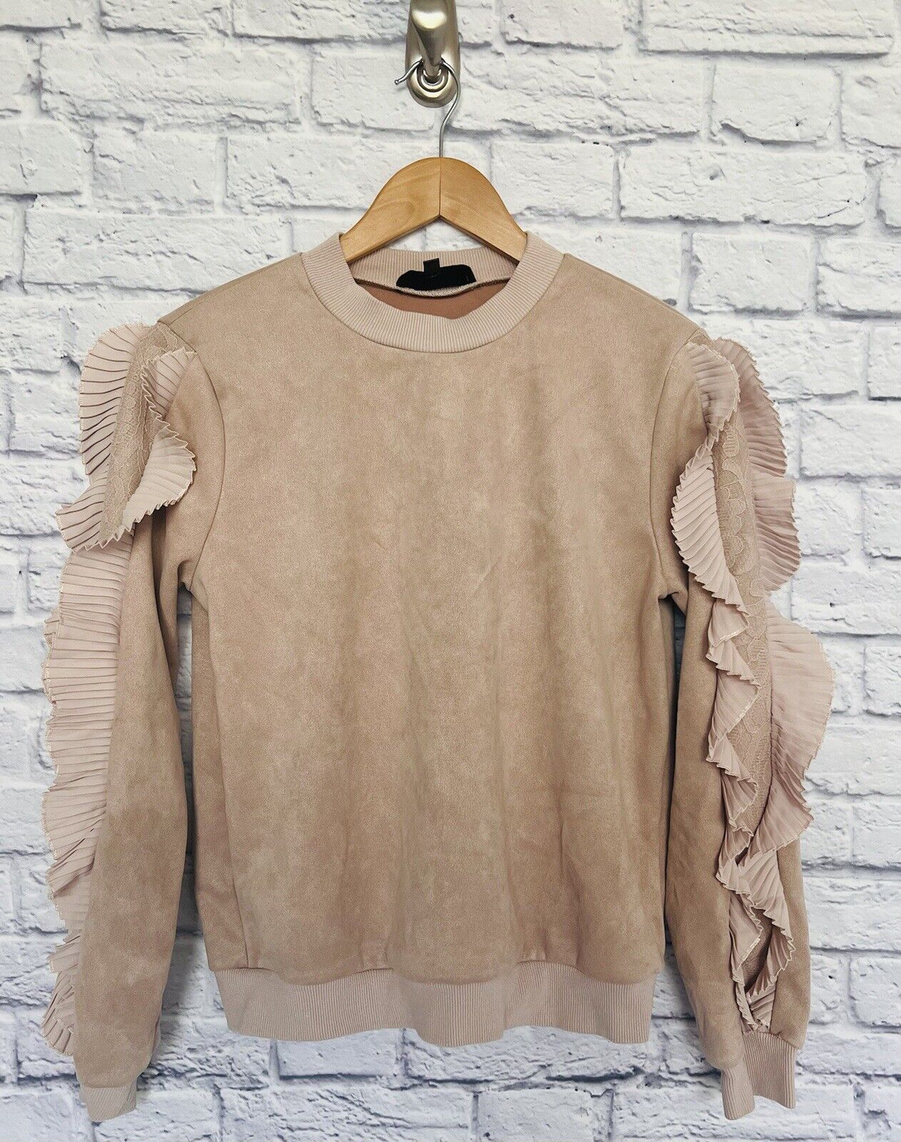 ALICE BLUE Womens Faux Suede Sweatshirt Top Sz S Lace Detail Ruffle Sleeves Boho