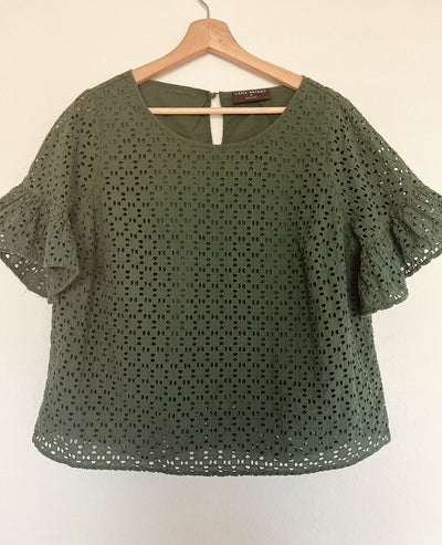 LANE BRYANT Olive Ruffle Sleeve Eyelet Blouse Sz 18 Lined Cropped Boho Top