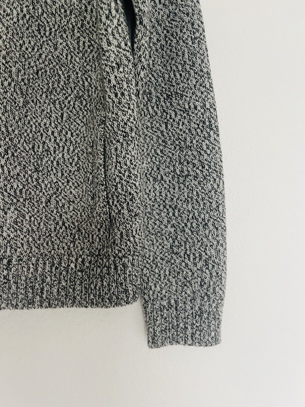 BANANA REPUBLIC Mens Cardigan Sweater Sz S Gray 100% Merino Extra Fine Wool