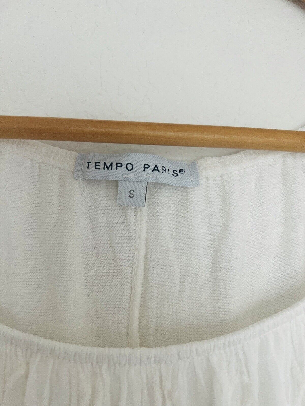 TEMPO PARIS 100% Silk Ivory Bohemian Top Sz S Embroidered Ruffle Lined Blouse