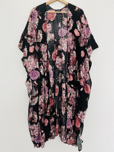 TORRID Black/Pink Floral Short Sleeve Kimono Sz 1/2 Open Front Boho Western