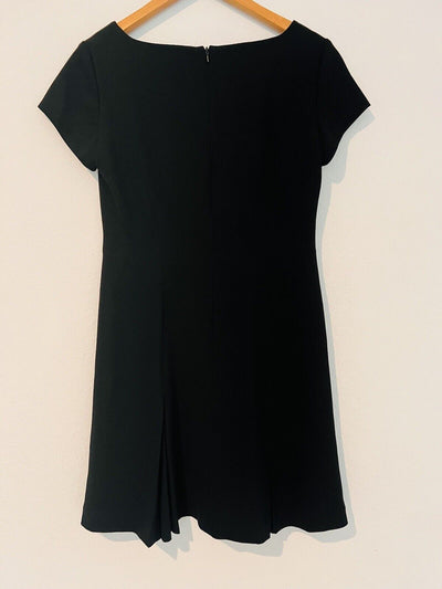 ANN TAYLOR Little Black Dress Sz 6 Faux Front Pockets Classic Back Zipper Office