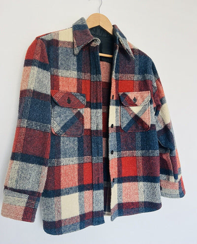 GAP Vintage Plaid Heavy Woven Button Down Shirt Jacket Red Blue Classic 80s