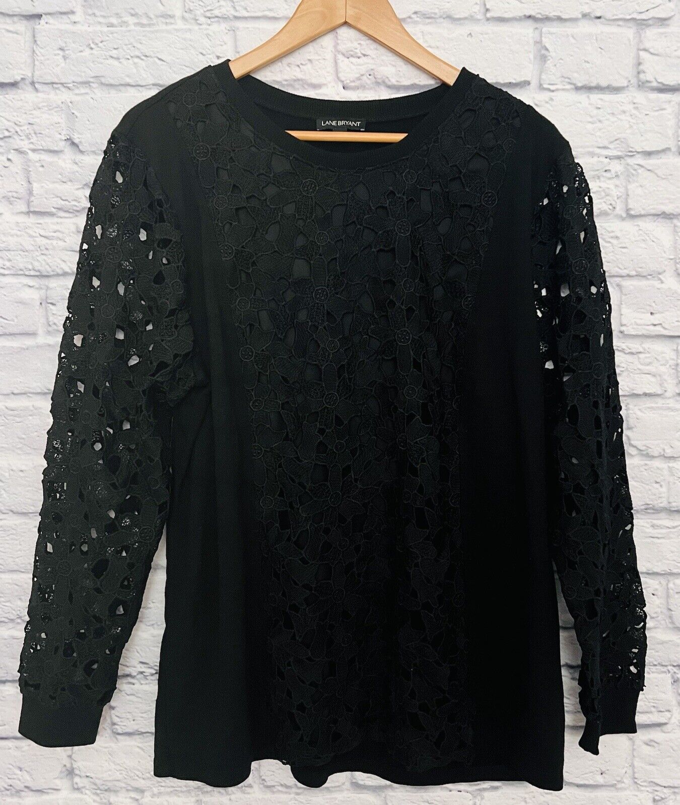 Lane Bryant Black Crochet Lace Top Sz 18/20 Pull Over Long Sleeve Sweater Boho