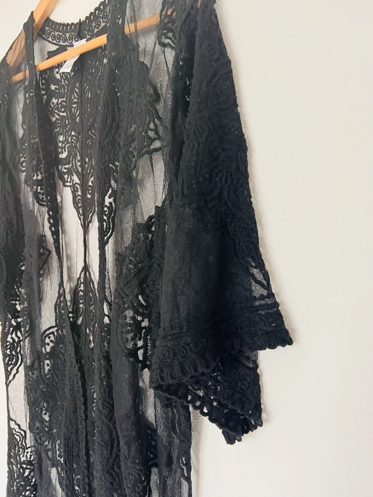 Lace Kimono Layering Cover Up Sz S-M Embroidered Floral Sheer Black Duster Boho