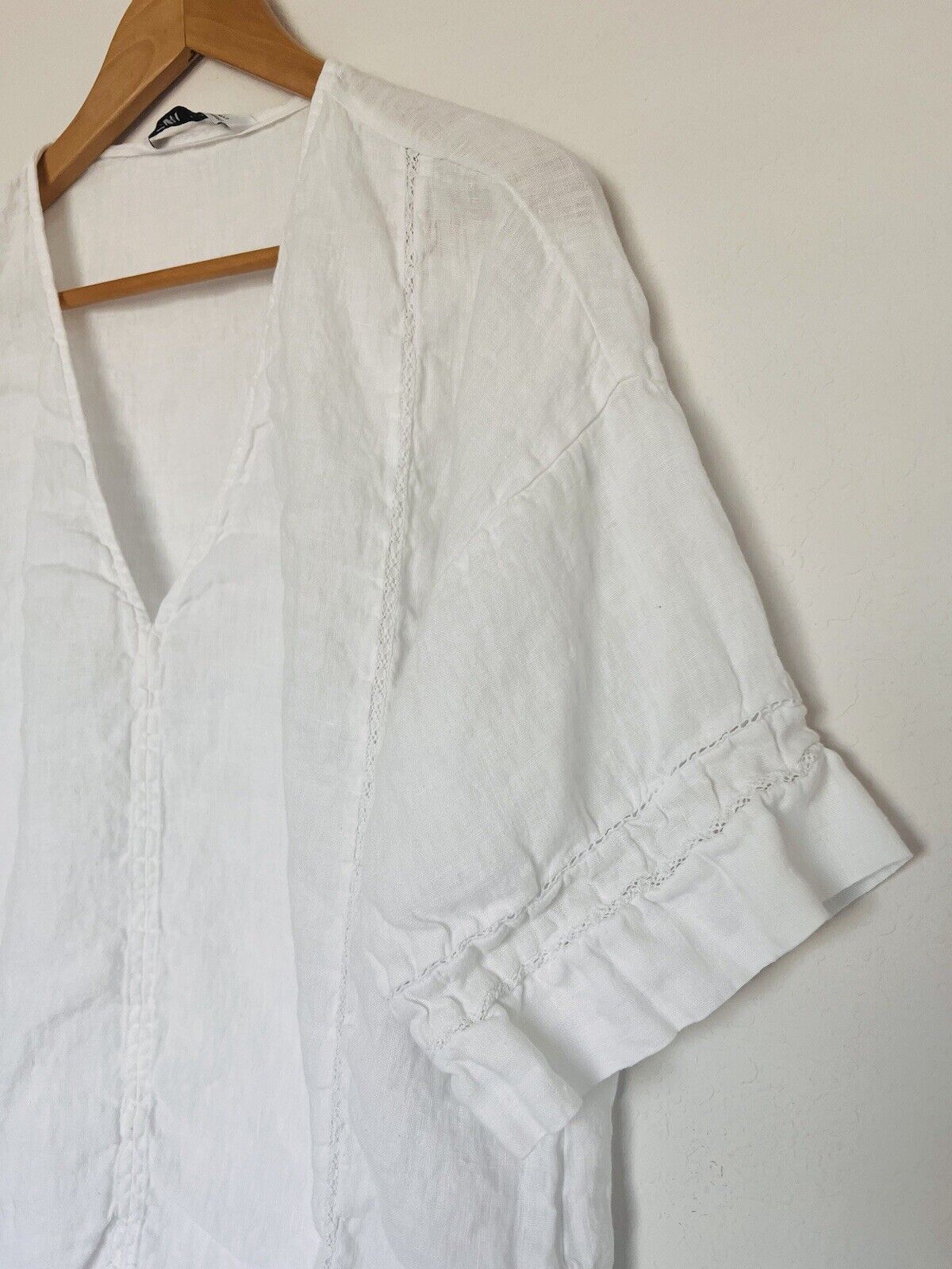 ZARA NWT 100% Linen Top Sz S White Lace Trim Short Sleeve Blouse V-Neck Tunic