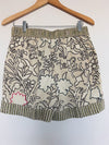 NEW KNOX Rose Hi-Rise Shorts Sz M Beige Floral  Relaxed Fit Button Zip