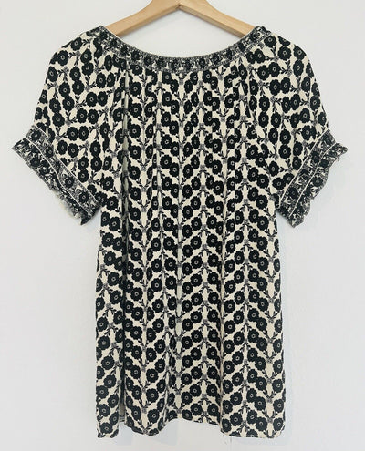 Max Studio Floral Print Blouse Sz L Cream/Black Tie Smock Neck Rayon Blend Boho