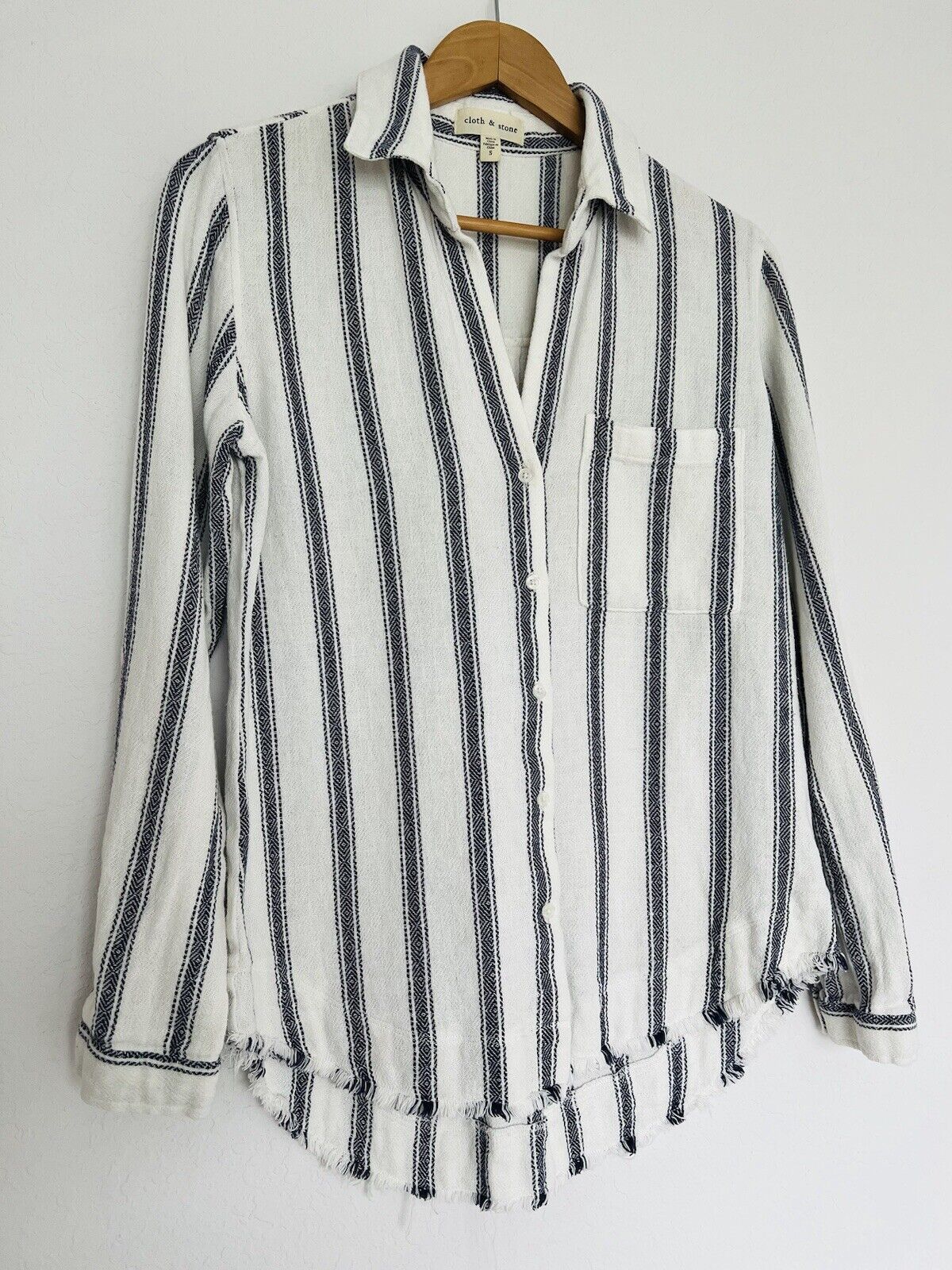 ANTHROPOLOGIE Cloth & Stone Woven Striped Button Up Shirt Sz S Long Sleeve