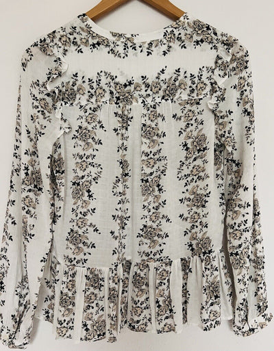 LUCKY BRAND Valentina Cream Floral Top Sz XS Long Sleeve Ruffle Shoulder Detail