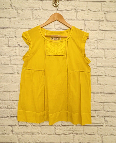 CHELSEA & VIOLET Embroidered Eyelet Top 100% Cotton Lightweight Size M