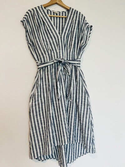 MAX STUDIO Blue Striped Midi Dress Sz M Smocked Waist Tie Pockets Hi-Low Boho