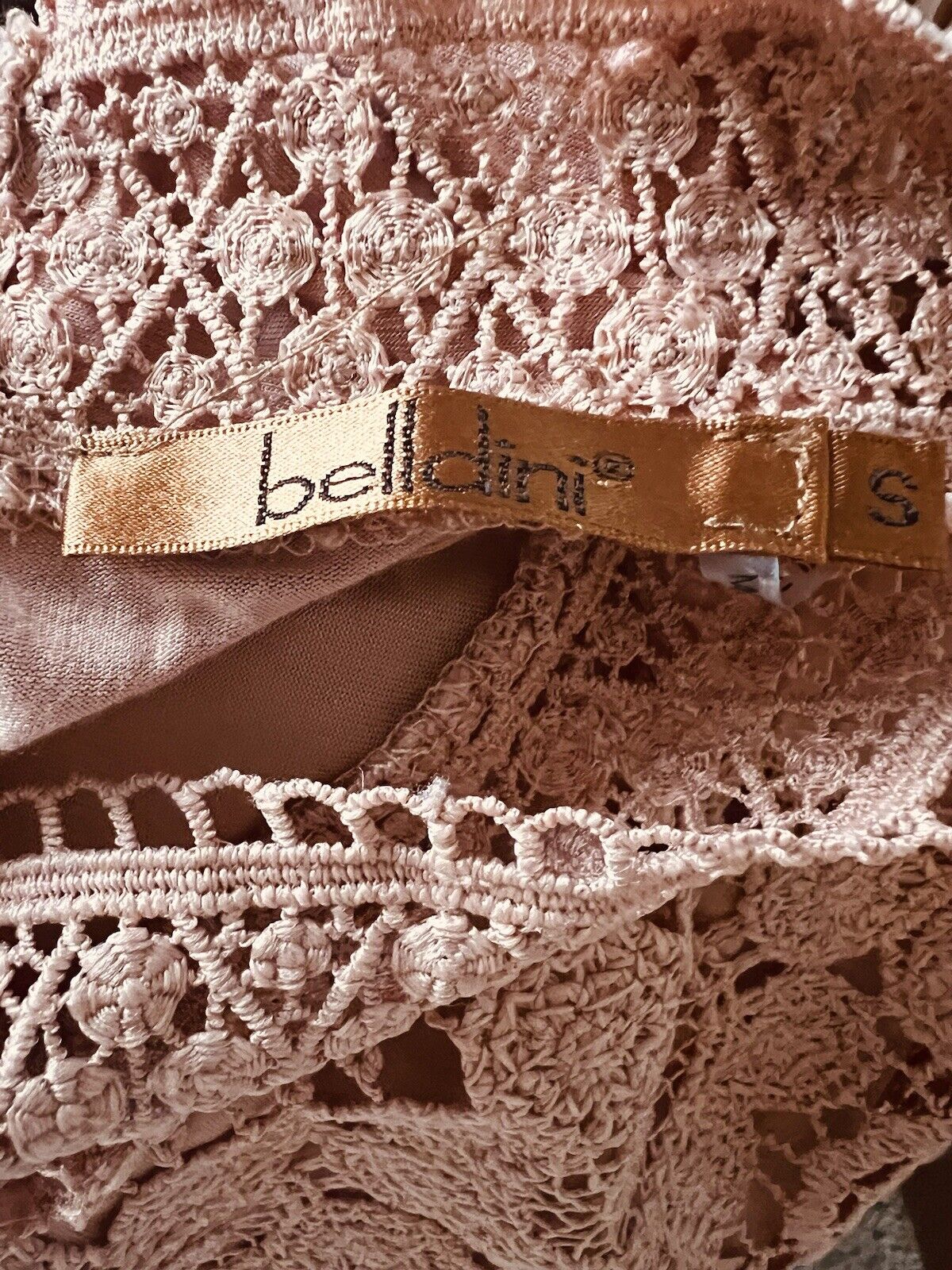 BELLDINI Mixed Media Top Sz S Crochet Knot Jersey Sleeveless Crop Boho Blouse