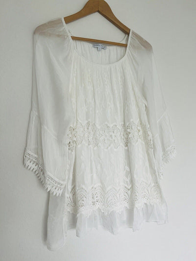 TEMPO PARIS 100% Silk Ivory Bohemian Top Sz S Embroidered Ruffle Lined Blouse